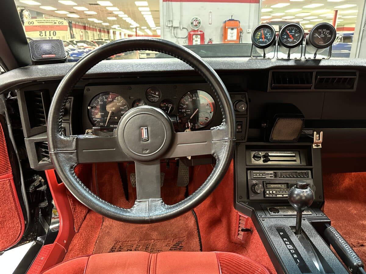 1985 Chevrolet Camaro 11