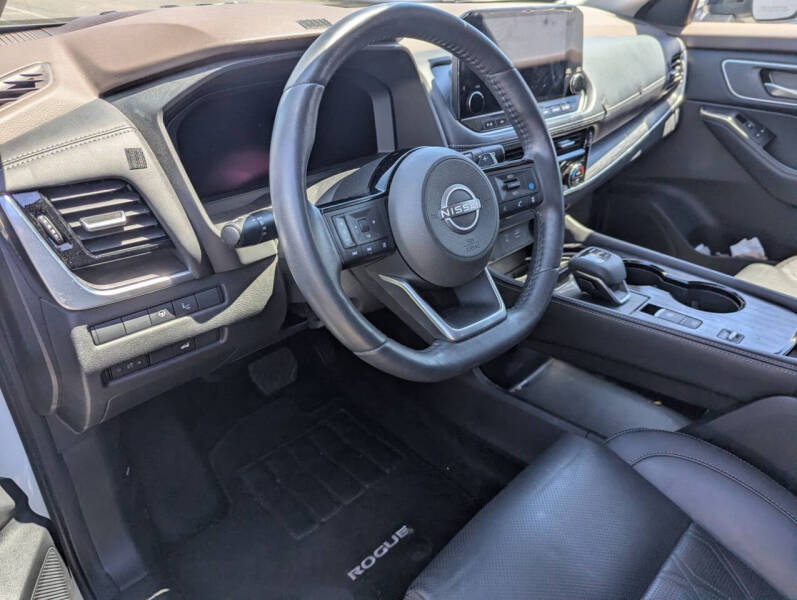 2023 Nissan Rogue Platinum