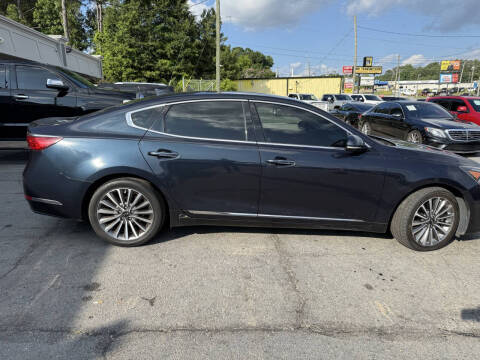 2017 Kia Cadenza Premium