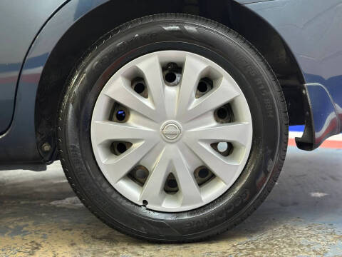 2015 Nissan Versa 1.6 S