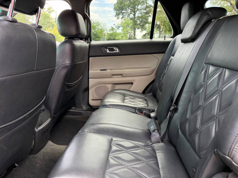 2014 Ford Explorer