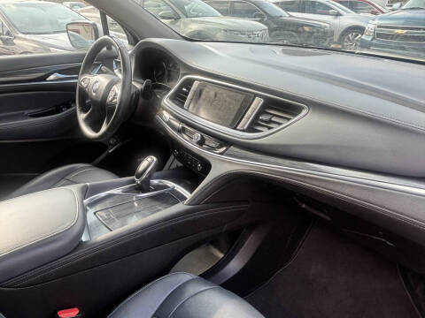 2021 Buick Enclave Essence