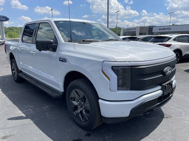 2025 Ford F-150 Lightning Flash