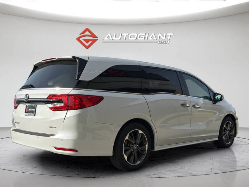 2023 Honda Odyssey Elite