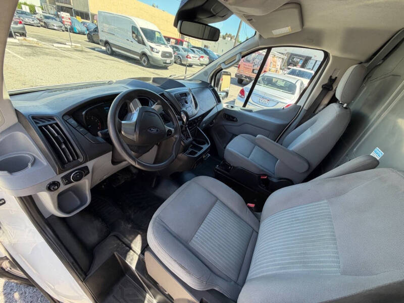 2017 Ford Transit 150