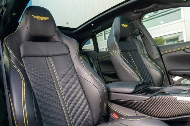 2023 Aston Martin DBX 707