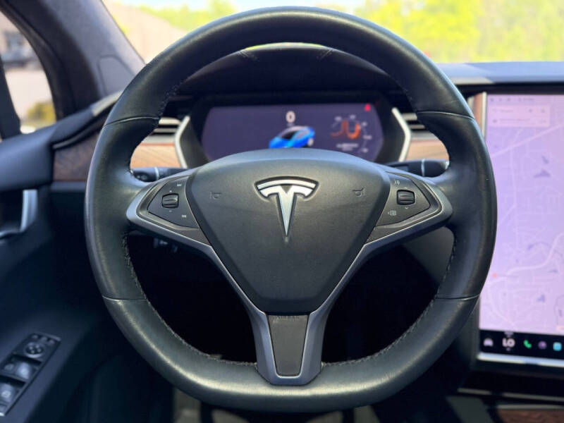 2019 Tesla Model X Standard Range
