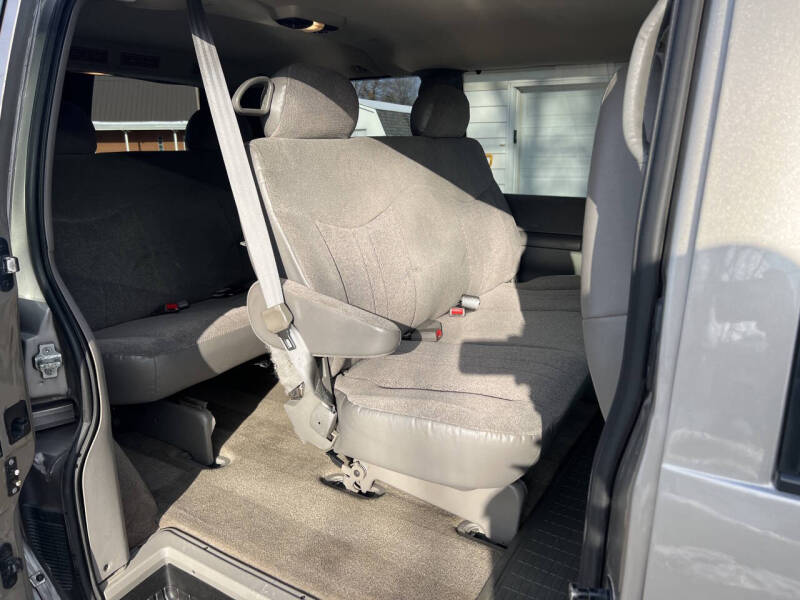 2005 Chevrolet Astro LS