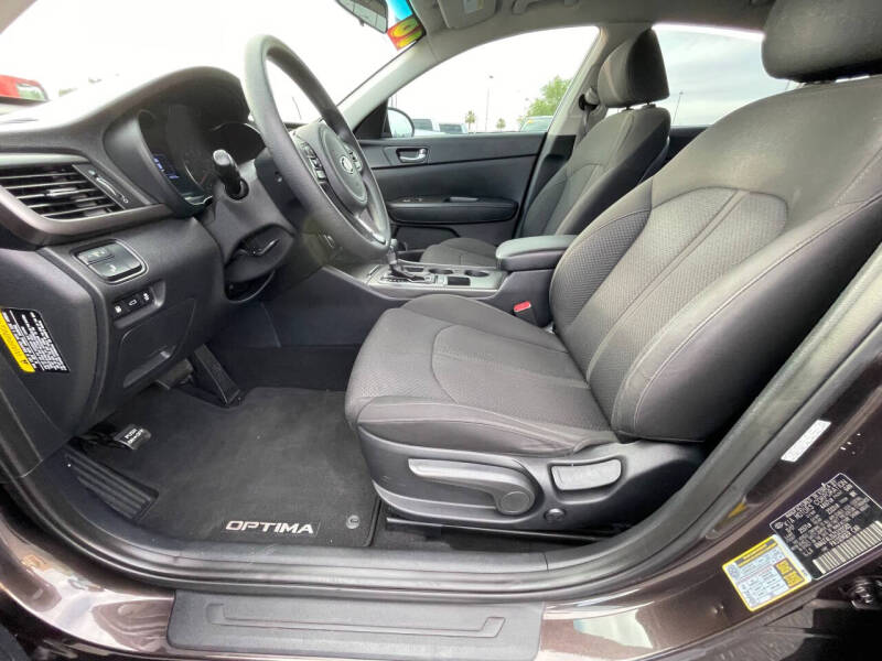 2018 Kia Optima LX