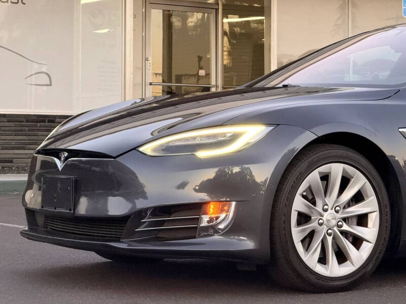 2020 Tesla Model S
