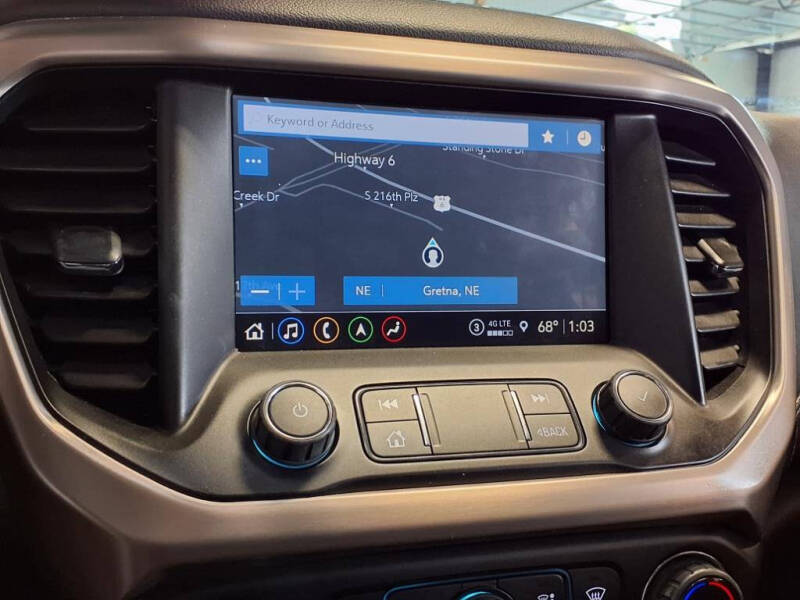 2021 GMC Acadia Denali