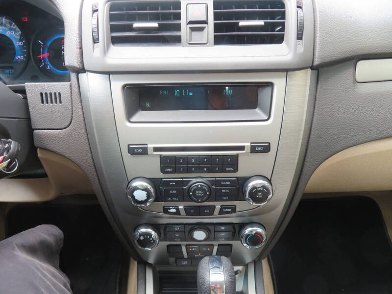 2011 Ford Fusion SE