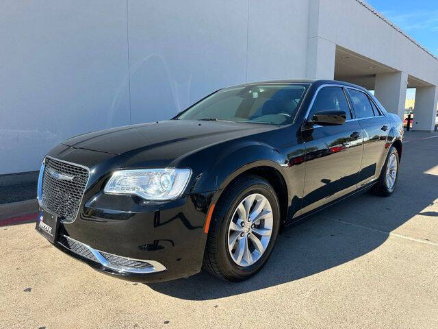 2022 Chrysler 300 Touring