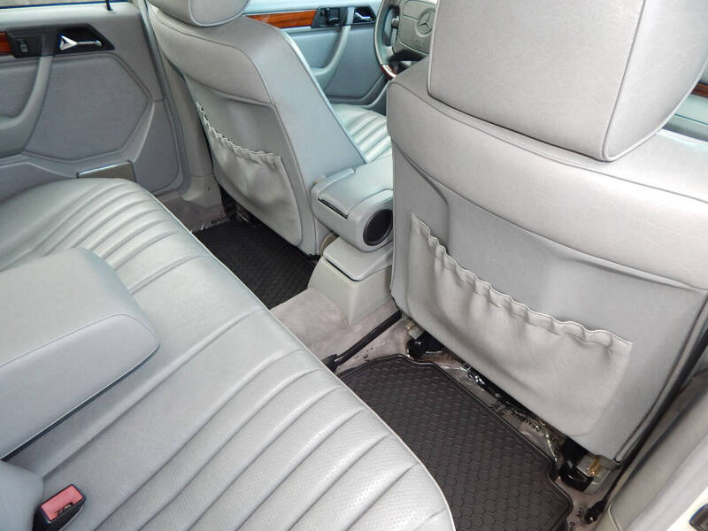 1995 Mercedes-Benz E-Class E 300D