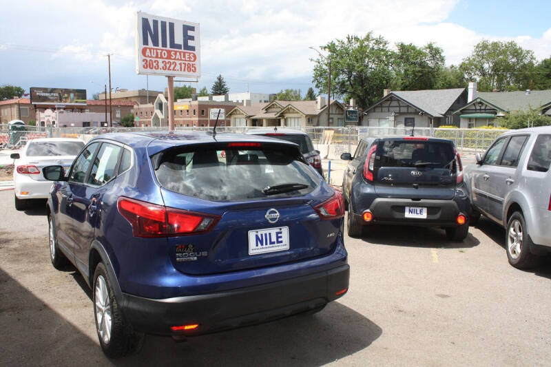 2018 Nissan Rogue Sport SV