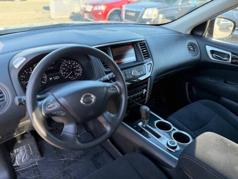2013 Nissan Pathfinder S