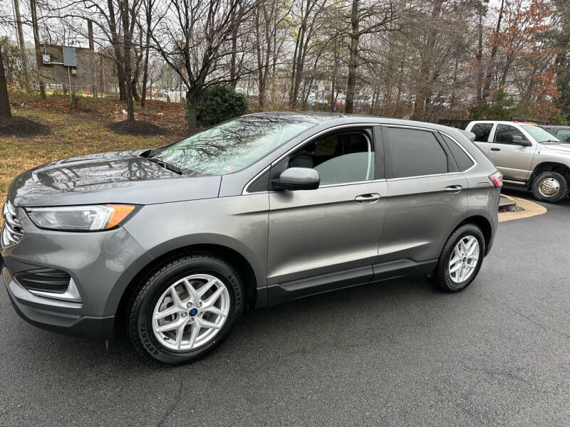 2022 Ford Edge SEL photo 8