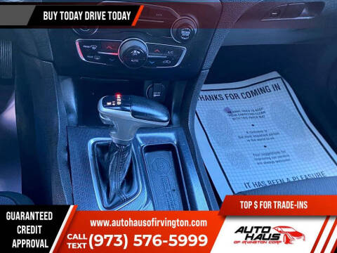 2015 Dodge Charger SXT