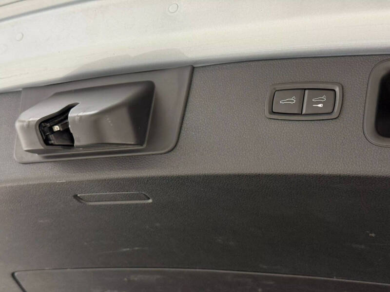 2020 Porsche Macan S