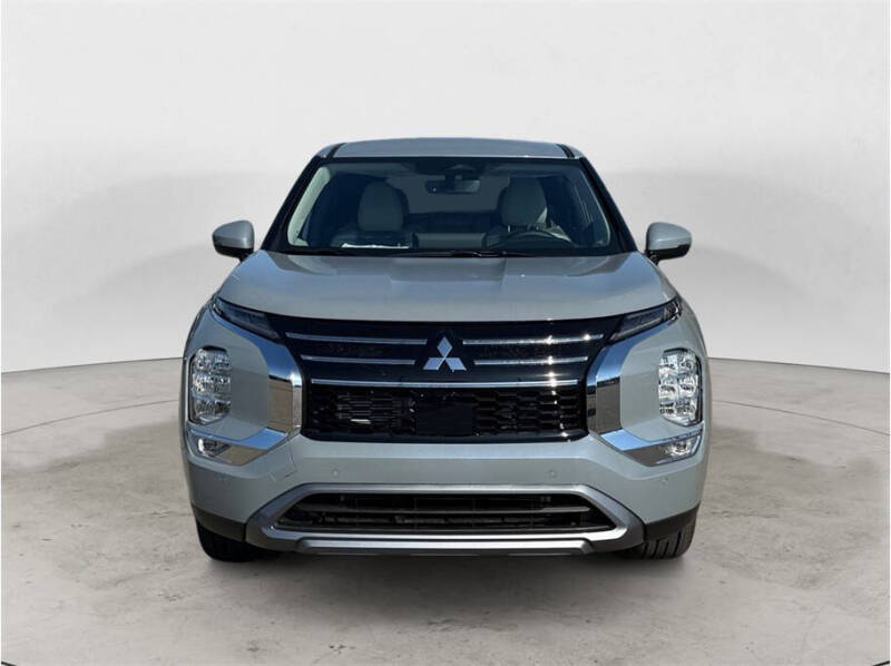 2026 Mitsubishi Outlander