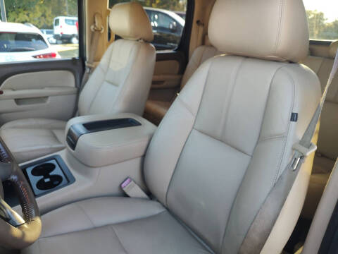 2013 Chevrolet Avalanche LT Black Diamond