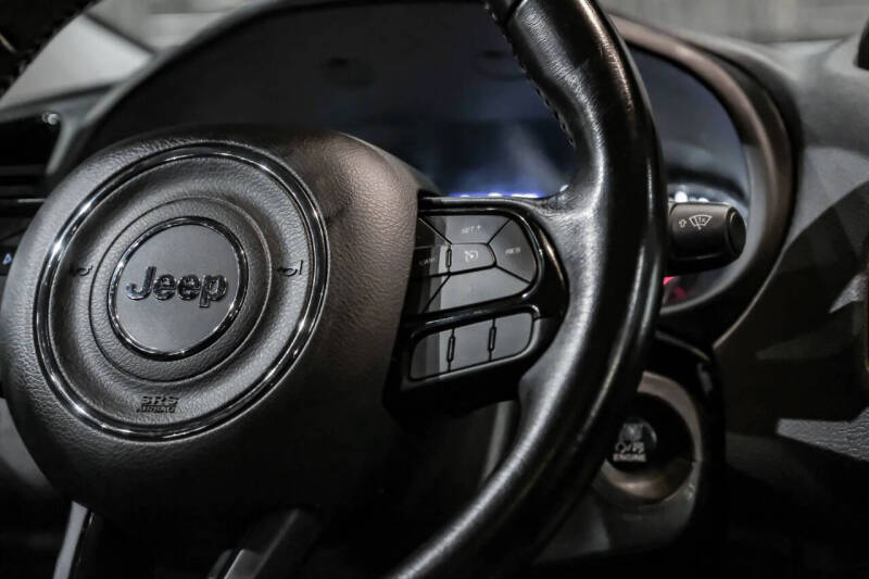 2017 Jeep Renegade Altitude