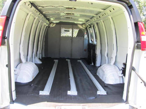 2022 GMC Savana 3500