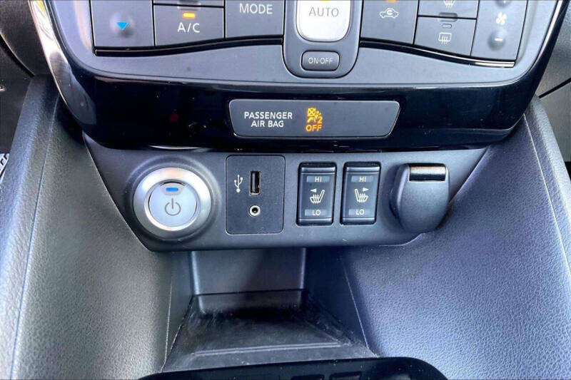 2019 Nissan LEAF SL