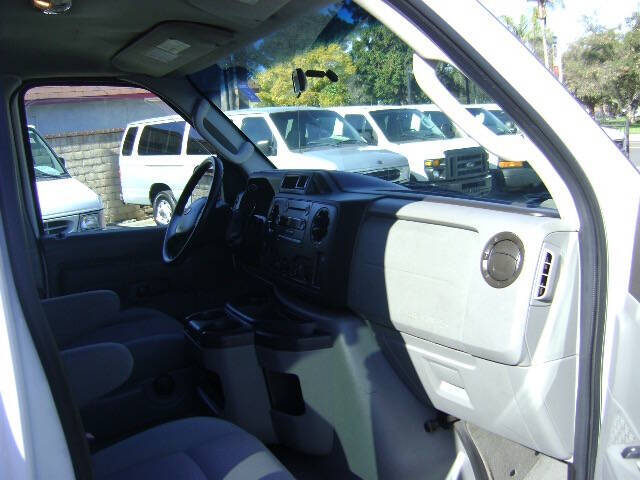 2009 Ford E-Series E-350 SD XL