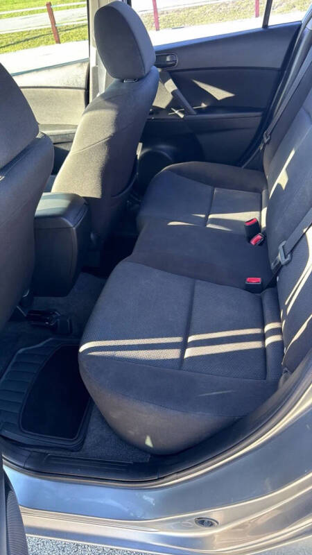 2010 Mazda MAZDA3 i Sport