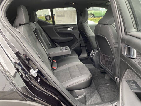 2024 Volvo XC40 Recharge Twin Ultimate