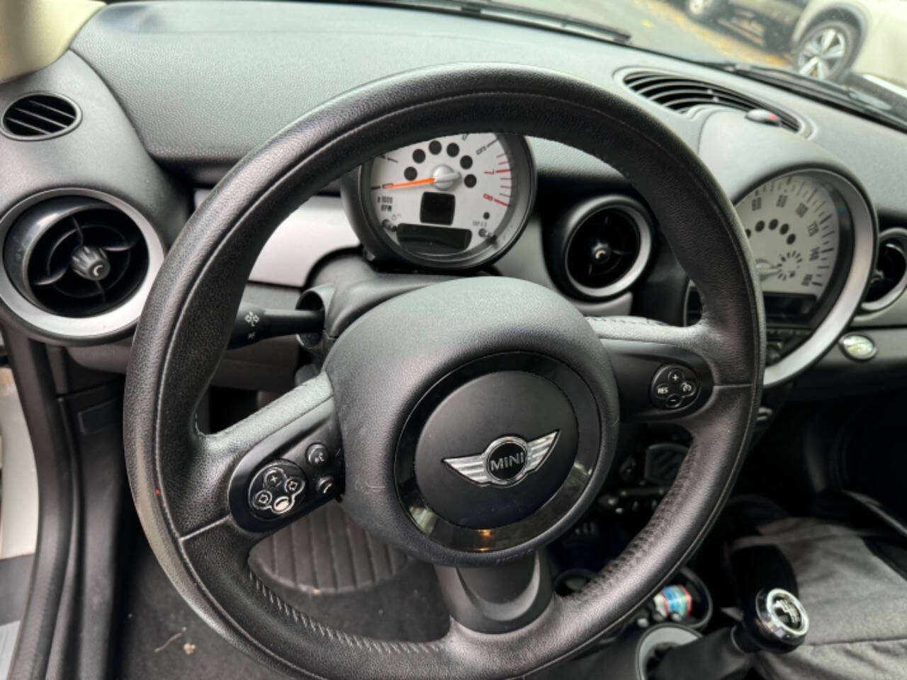 2014 MINI Hardtop for sale at Fauzia's Auto Sales, Inc. in Buchanan, NY