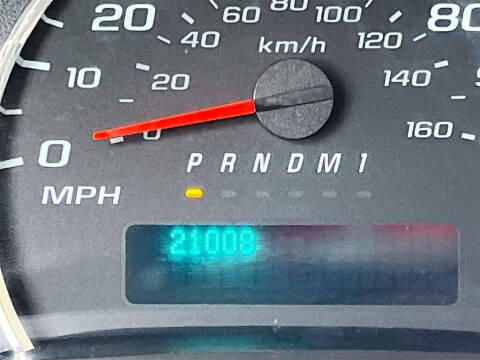 2023 Chevrolet Express 2500