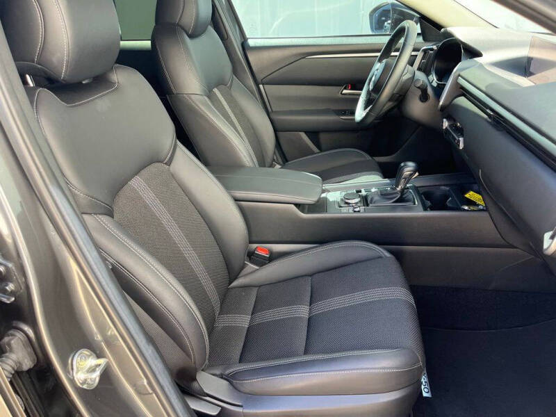 2024 Mazda CX-50 2.5 S Preferred