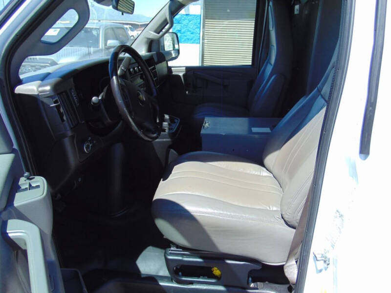 2020 Chevrolet Express 3500