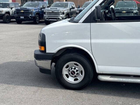 2021 GMC Savana 2500