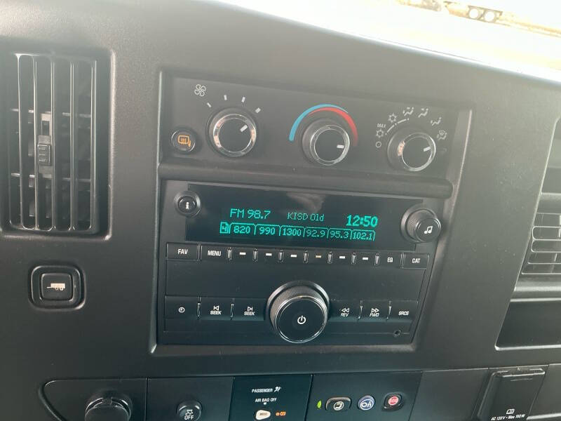 2020 Chevrolet Express 3500