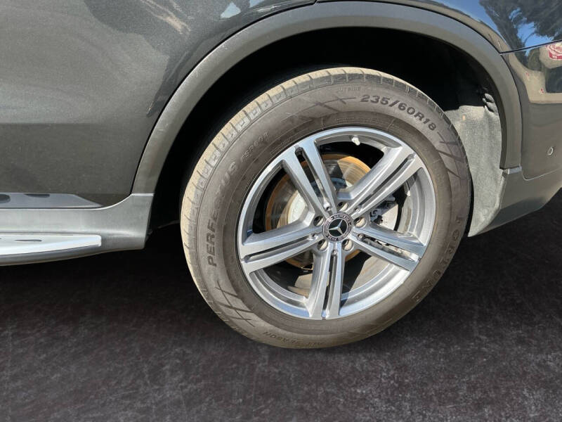 2022 Mercedes-Benz GLC GLC 300