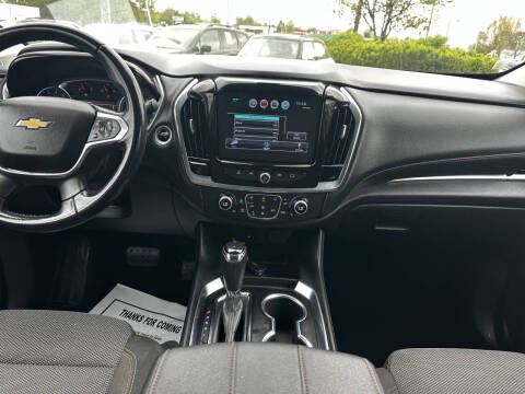 2018 Chevrolet Traverse LT Cloth