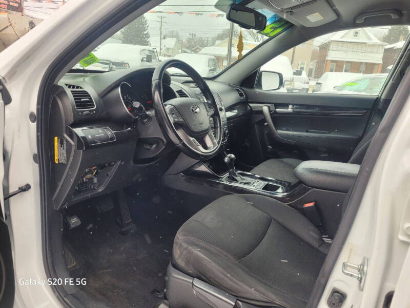2015 Kia Sorento LX