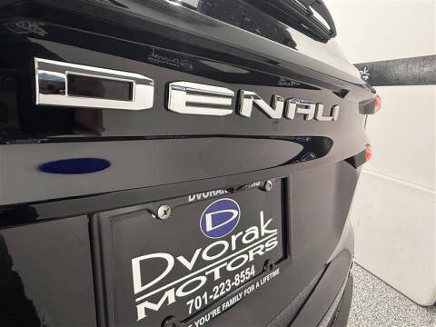 2024 GMC Acadia Denali