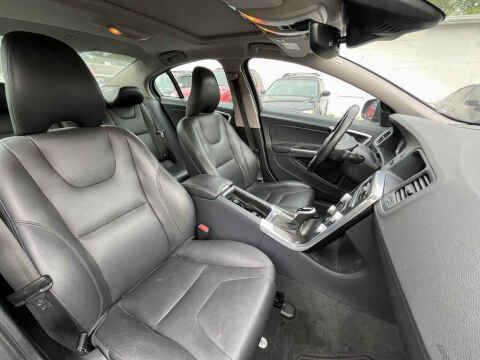 2015 Volvo S60 T5 Premier