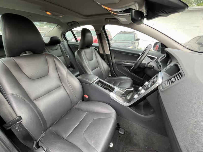 2015 Volvo S60 T5 Premier