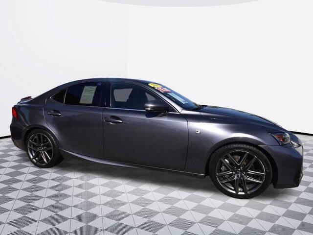 2017 Lexus IS 200t