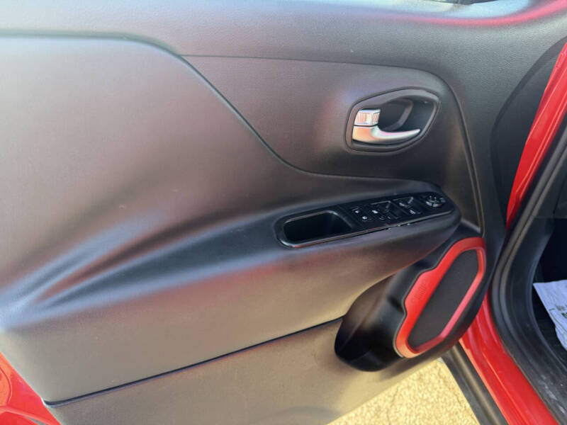 2016 Jeep Renegade Trailhawk