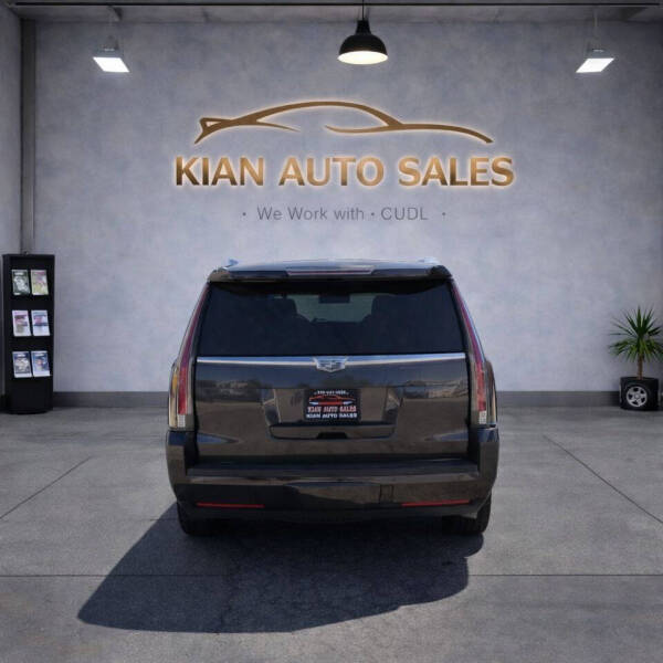 2016 Cadillac Escalade Premium Collection