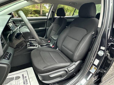 2020 Hyundai Elantra