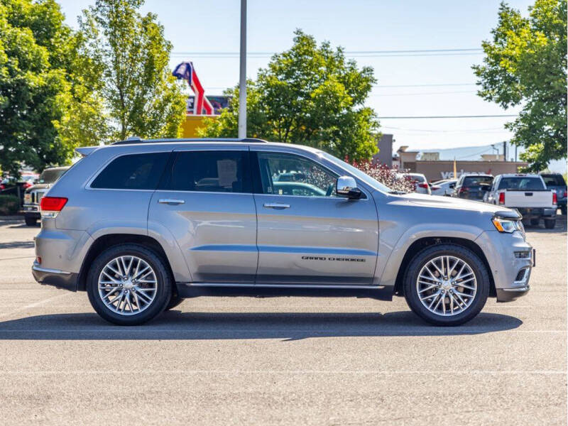 2018 Jeep Grand Cherokee Summit