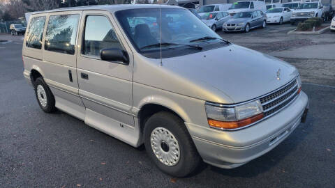 1994 Plymouth Voyager