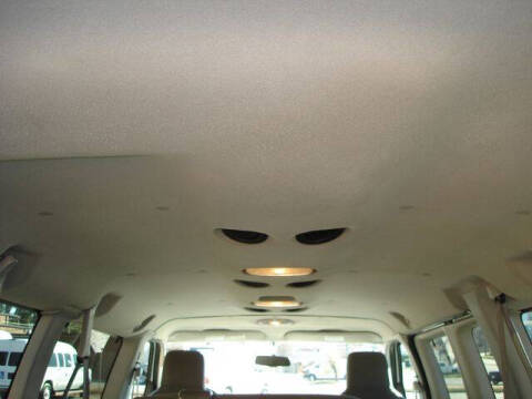 2011 Ford E-Series E-350 SD XLT